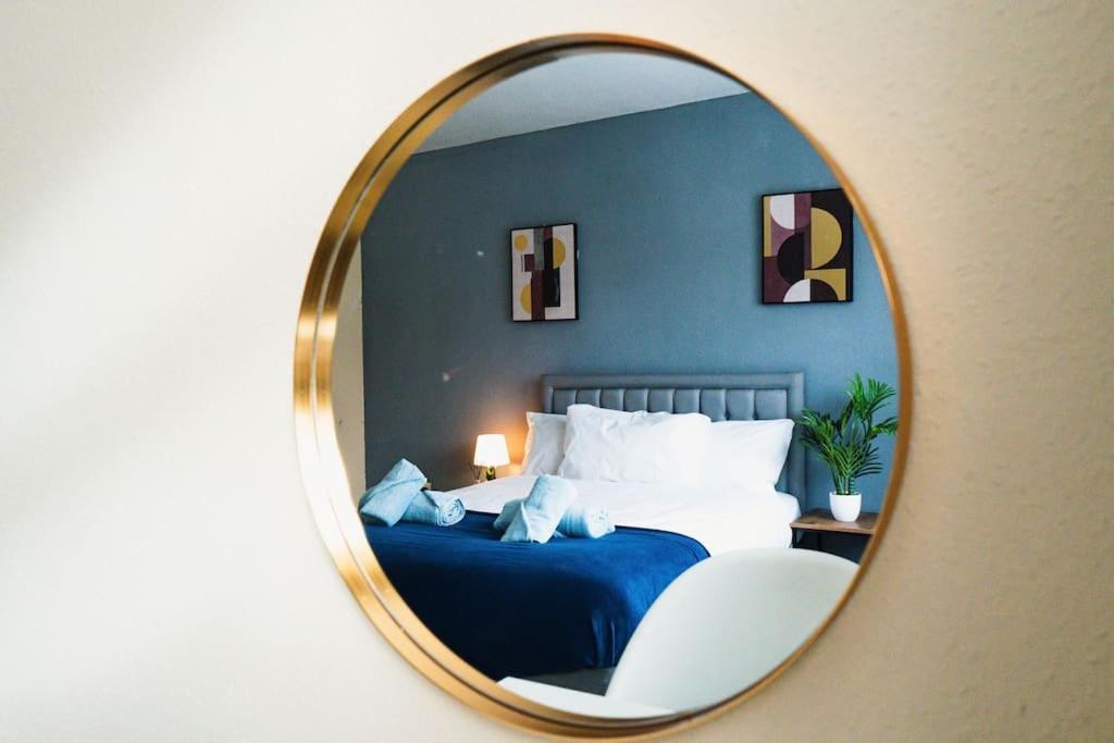 Cosy 2br Flat - Nearby Apartment *